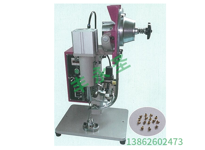 Pneumatic corn machine